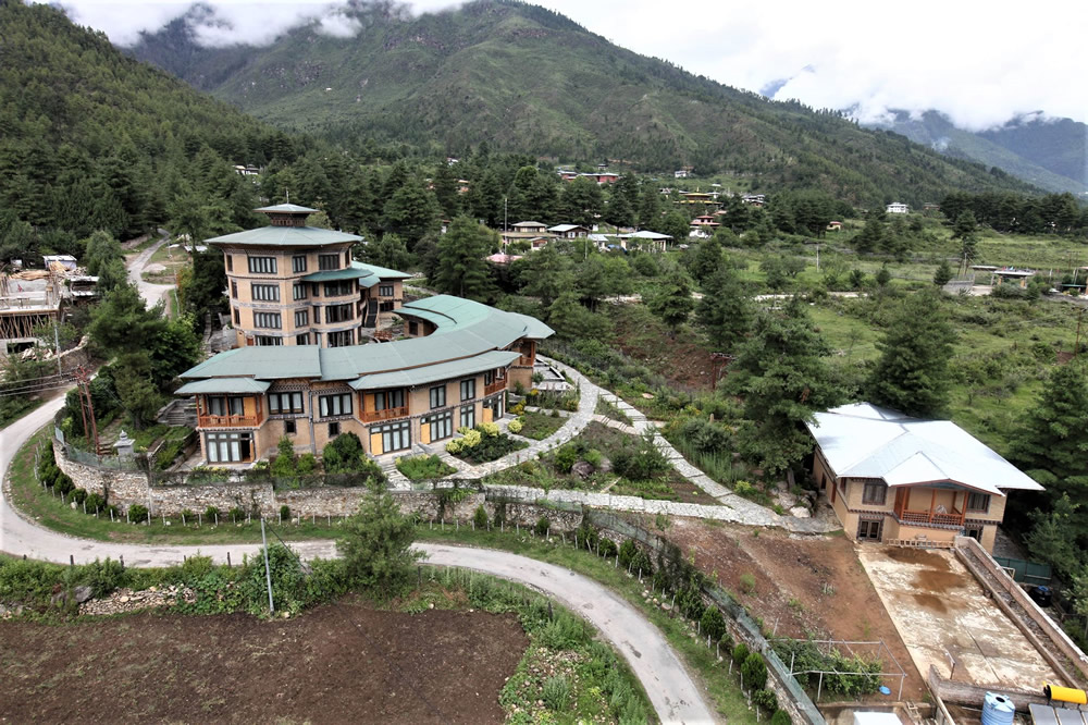 The Resort at Raven’s Nest Paro